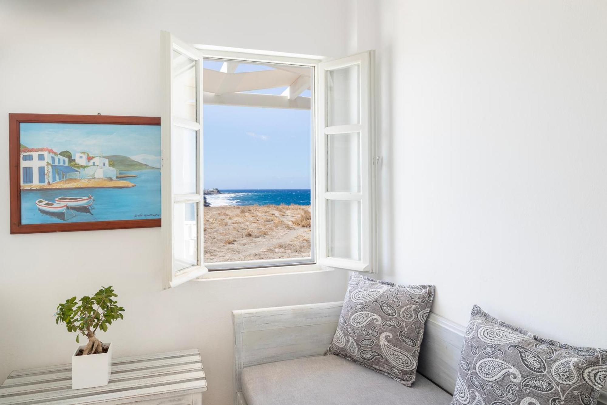 Vrachia Studios & Apartments Oia  Luaran gambar