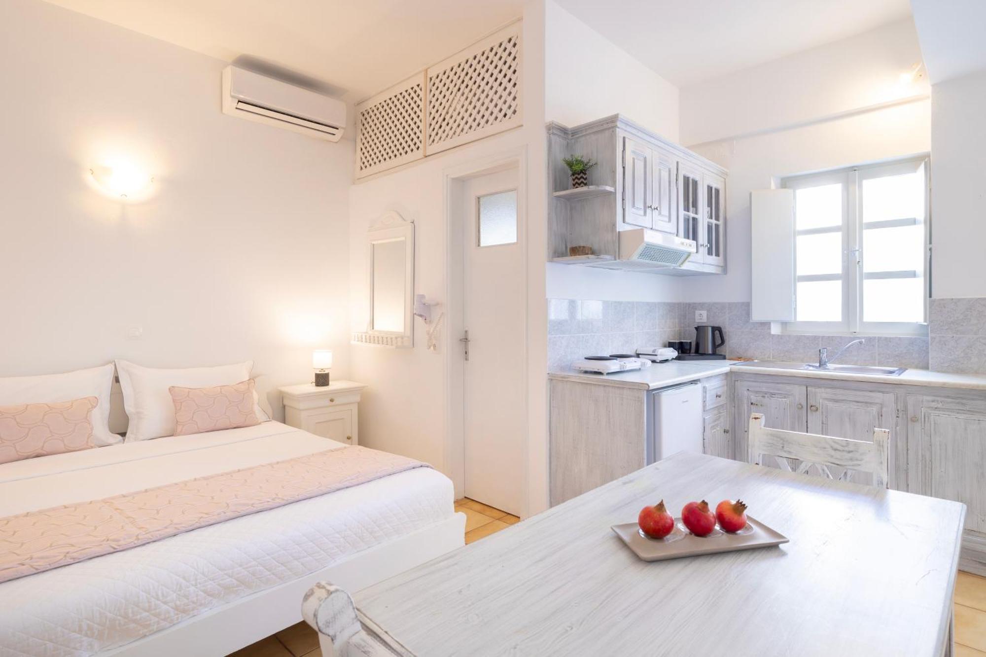 Vrachia Studios & Apartments Oia  Luaran gambar