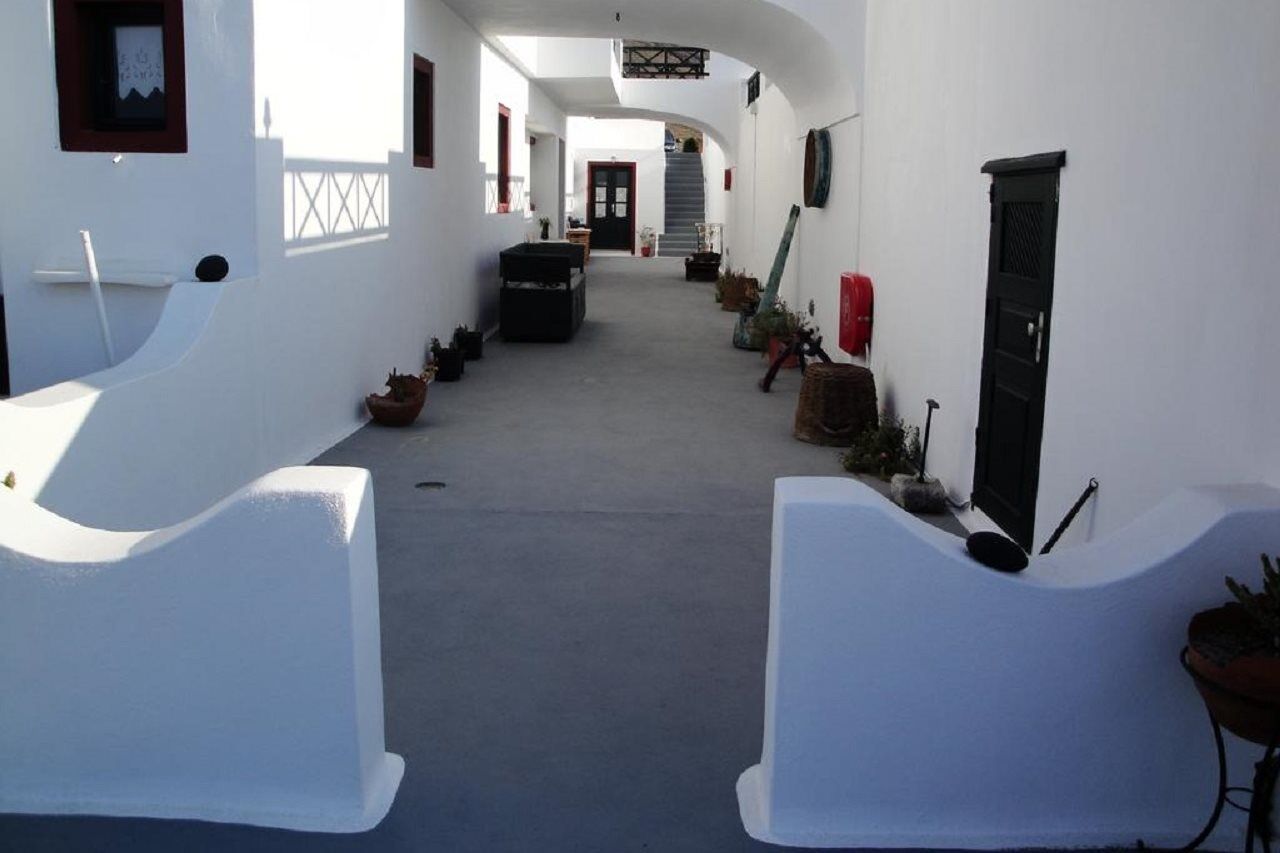 Vrachia Studios & Apartments Oia  Luaran gambar